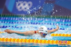  游泳开启争金大战 中国女将再破亚洲纪录